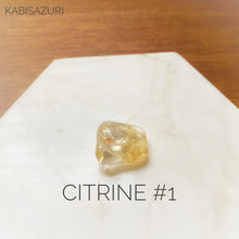 Load image into Gallery viewer, Citrine Crystal Neddleminder
